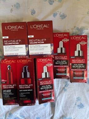 L'Oréal Paris Revitalift Volume Filler Day Cream Duo - Red